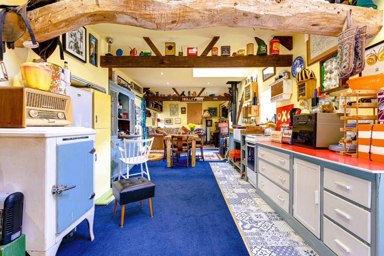 Family Country Cottage With A Private Valley View สการ์โบโรห์ ภายนอก รูปภาพ